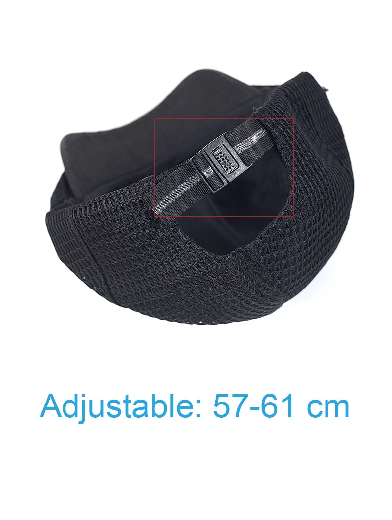 Black breathable mesh flat cap featuring an adjustable strap with a buckle, suitable for head sizes 57-61 cm.