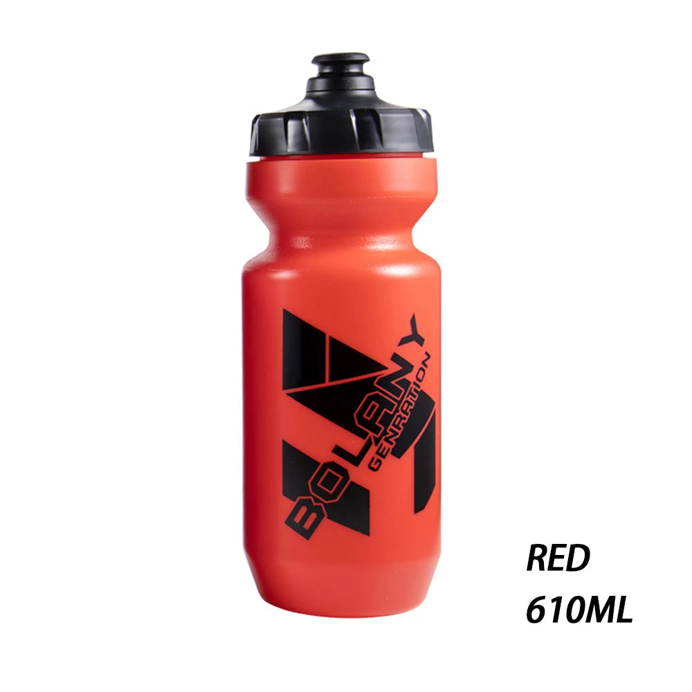 Red 610ml Bolany sports water bottle with a black screw-on cap and black printed branding on the side.