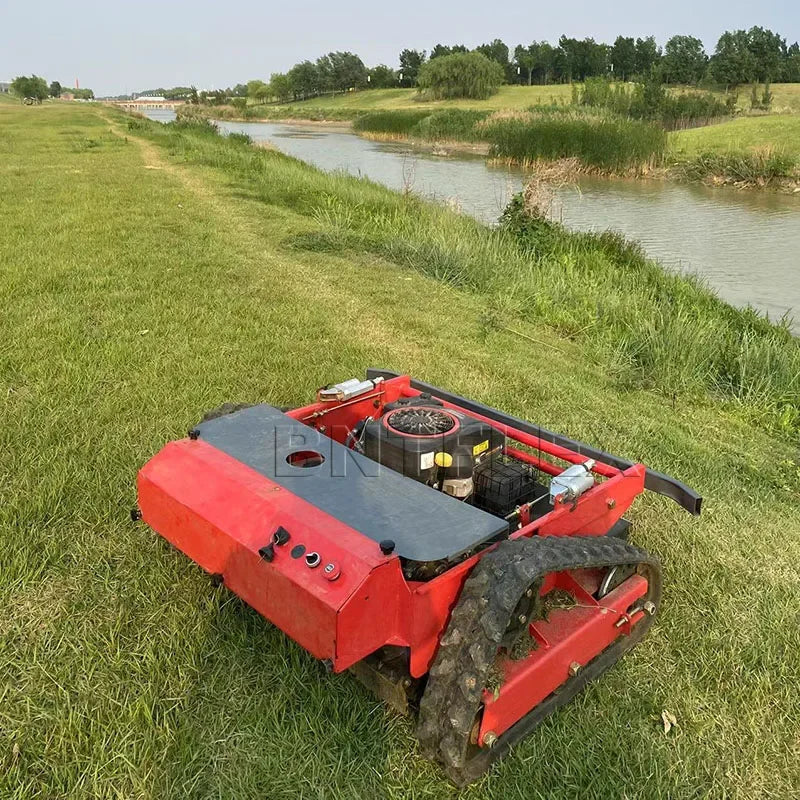 16HP Powerful 800mm Remote Control Lawn Mower High Productivity