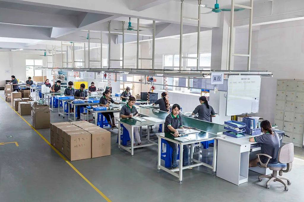 Please provide an image of the actual product. The image provided shows a factory production line, not a razor.