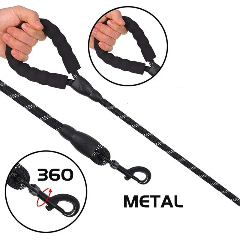 Black reflective rope dog lead with a soft, padded handle and a 360-degree swivel metal clip.