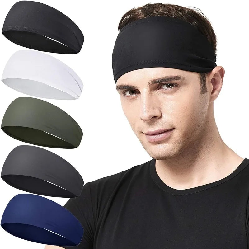A man wearing a black sports headband, with five additional headband colours displayed on the left.