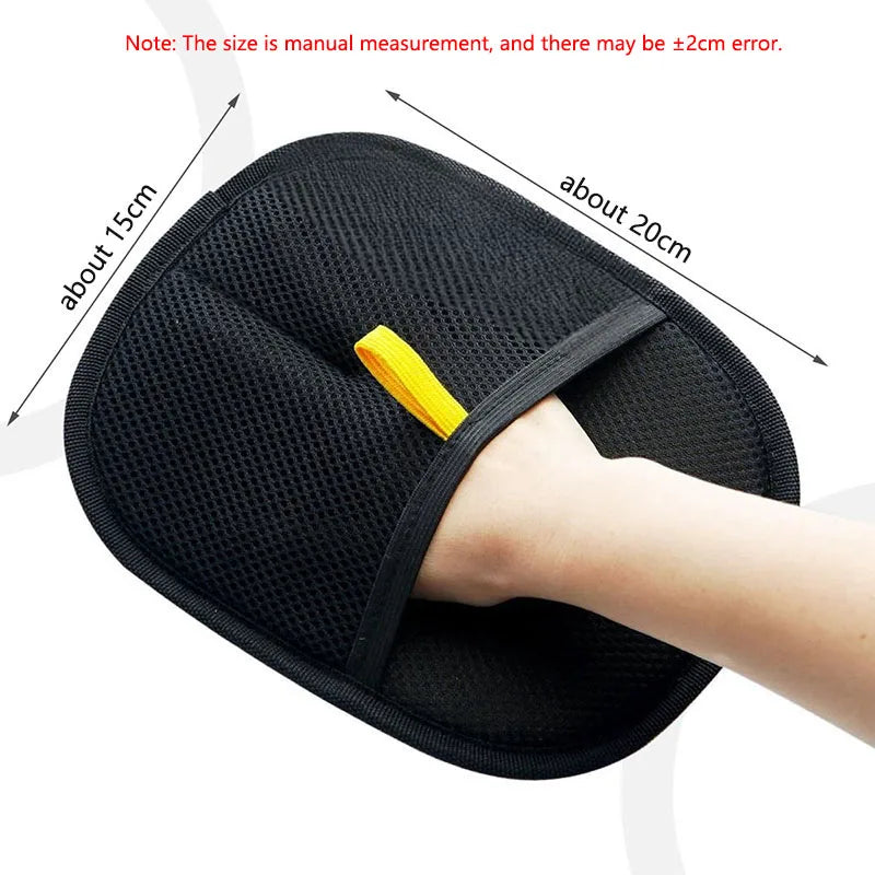 Black mesh wash mitt with a yellow hanging loop, shown on a hand with 15cm by 20cm dimension markers.