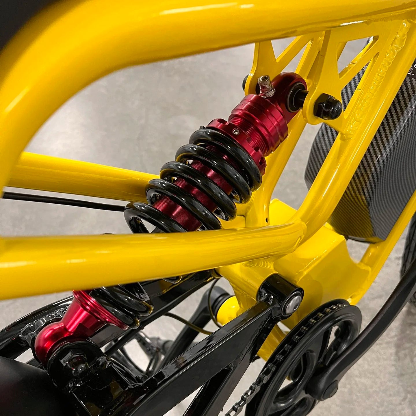 1500W Electric bike Fast 20 * 18ah Road Bike with 48v Smart Electronics