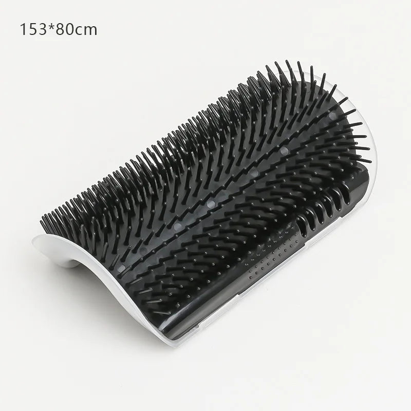 Black, curved cat self-groomer brush with rubber bristles and a white plastic base. Size: 153 x 80mm.