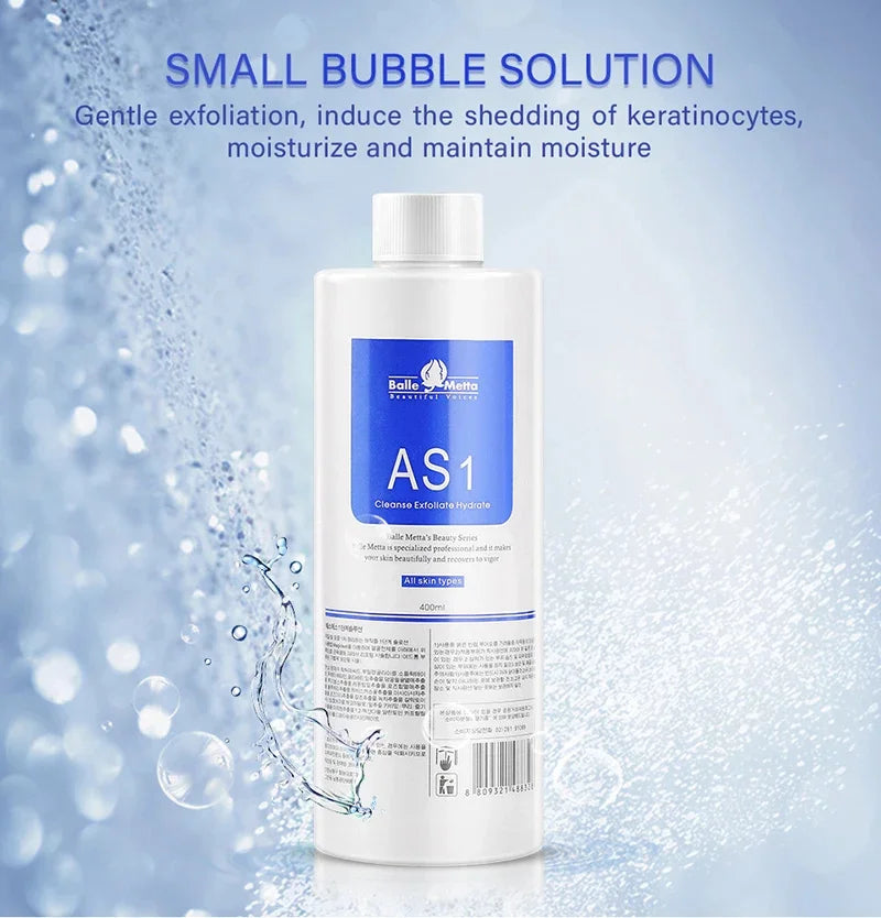 A 400ml bottle of blue and white exfoliating small bubble facial solution for cleansing and hydrating all skin types.