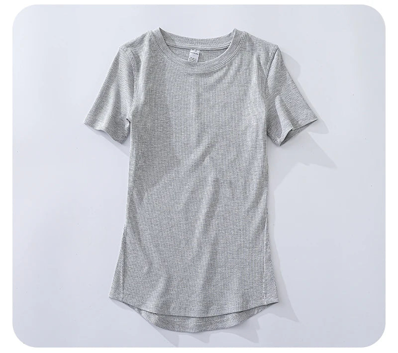 Grey short-sleeved t-shirt in a soft ribbed fabric with a round neckline and a curved, rounded hem.