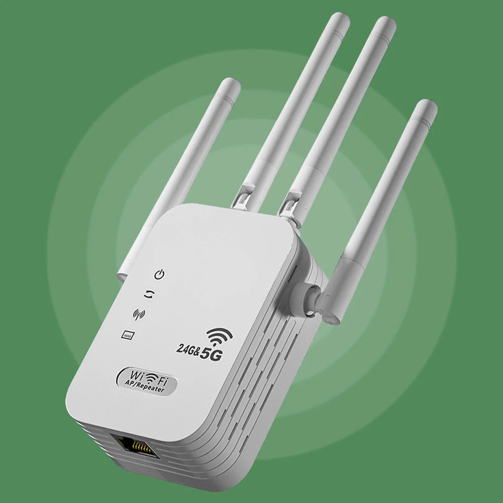 White dual-band WiFi repeater with three adjustable antennas and an Ethernet port on a green background.